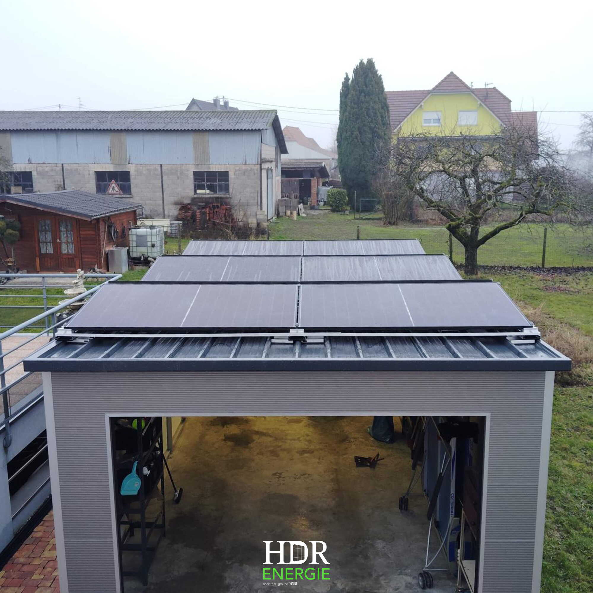 Installation photovoltaïque – sur carport –  6kWc + batterie de stockage EcoFlow- EF BD-5.1-S1